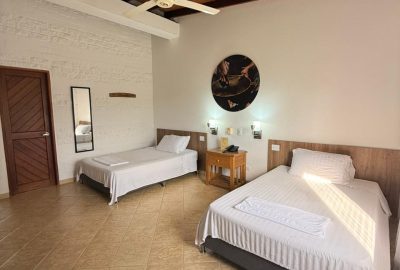 HOSTERIA HORIZONTES CAUCASIA - HABITACIÓN DELUXE DOS CAMAS 2